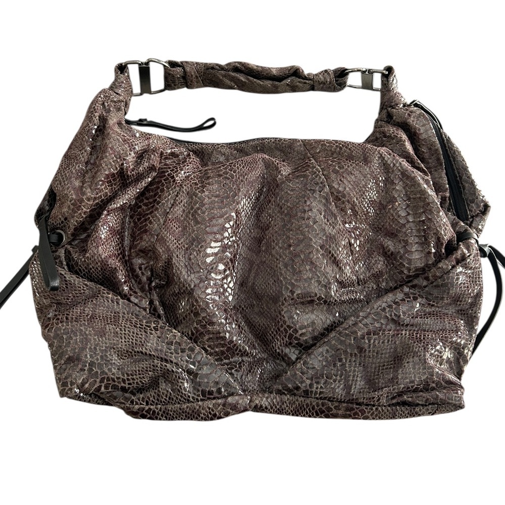 Charles & Keith Large Shoulder Tote Bag - Picture 5 of 16